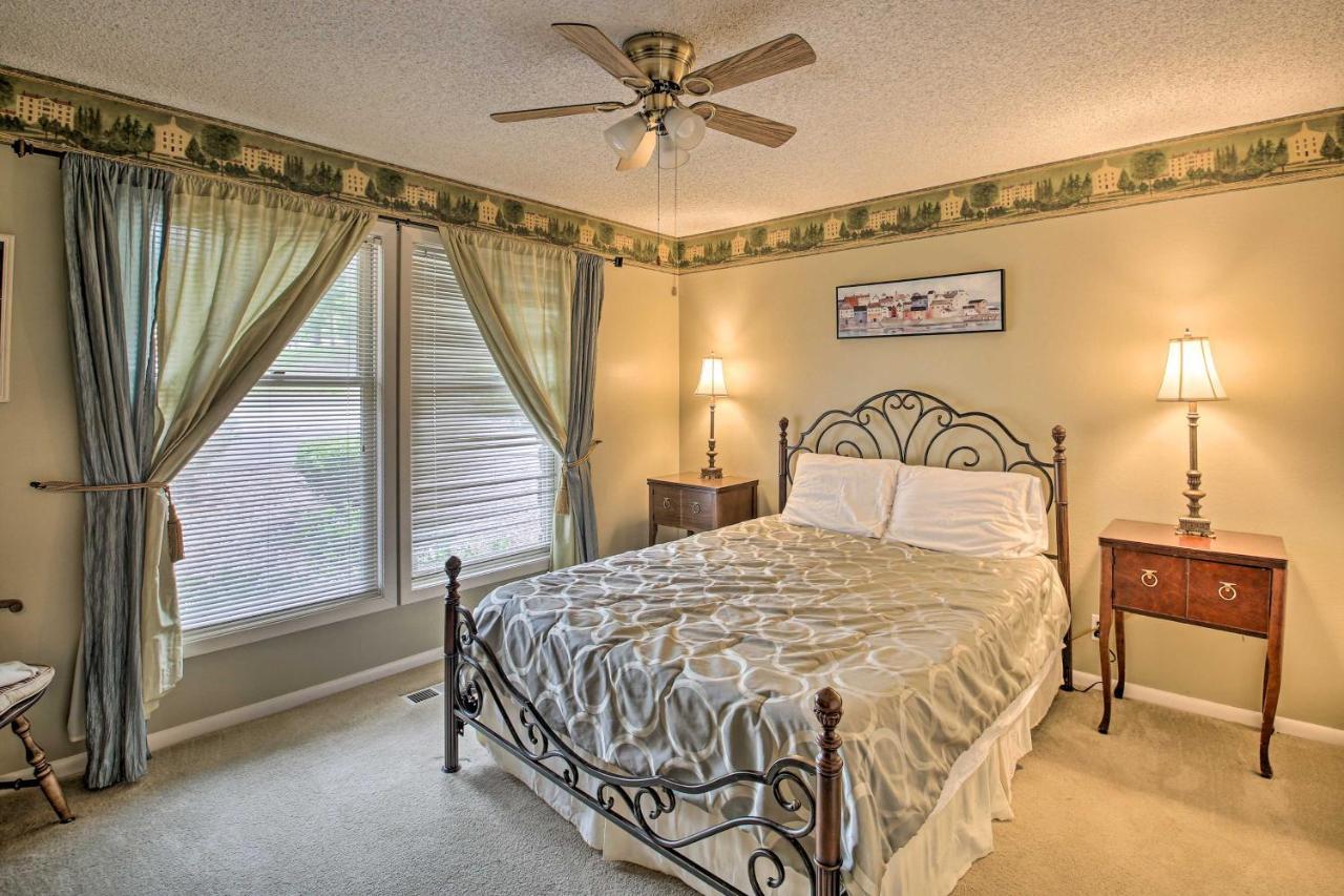 Hot Springs Village Retreat With Deck 3 Mi To Golf! المظهر الخارجي الصورة